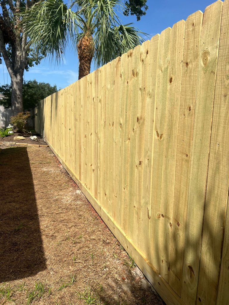 Pine Fence Project for Sandy Williams in Galveston Texas