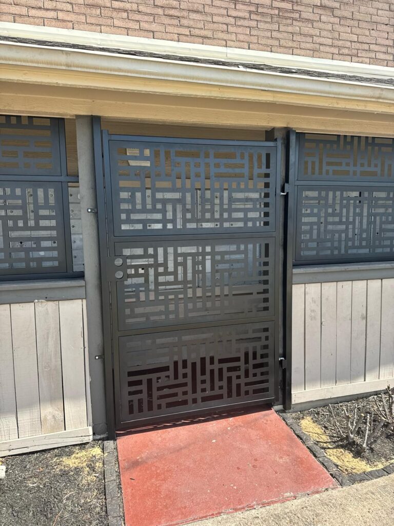 Reinforced wood fence built for Gulf Coast wind conditions